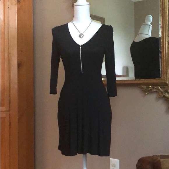 Express Dresses & Skirts - 🛍Express Black Dress🦋